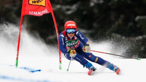 Blue ready to dispel even the Podkoren taboo: Brignone will start with 2, Bassino bib 6