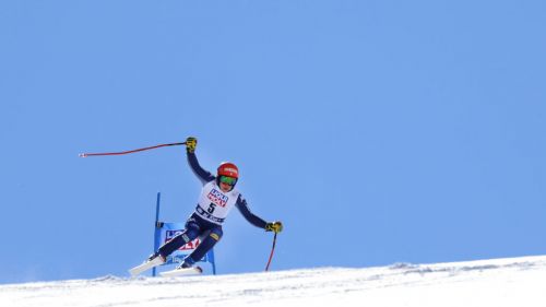Federica Brignone back in Saas-Fee ... with the giant players of the men's team
