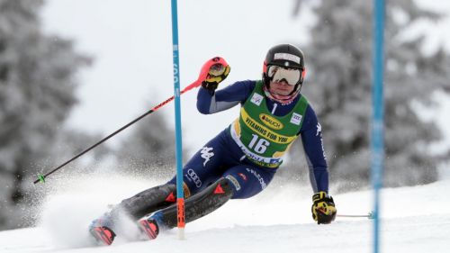 LIVE from Jasna: off to the 2nd heat with Vlhova vs Shiffrin, keep an eye on Holdener and Liensberger. Blue for a top ten?