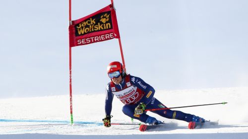 Brignone drives Sestriere mad: Star faith, an all-blue giant!