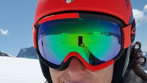 Blue between poles and ... ski touring: here is Day 2 at the Stelvio