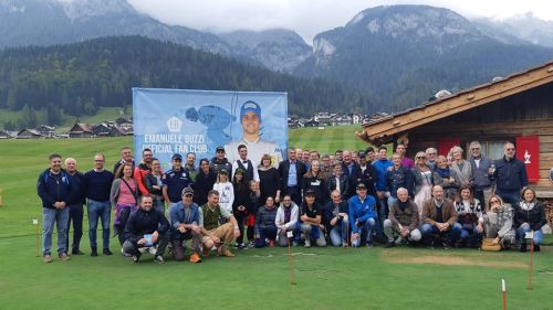 In Sappada the big party for Emanuele Buzzi: "My fans are so special: I want to go back up for them too"