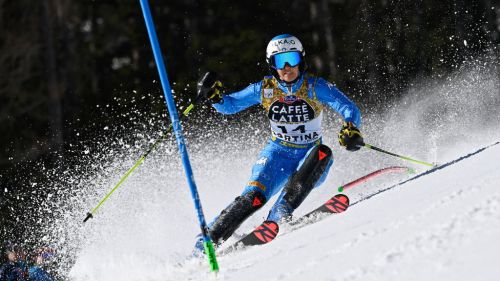Only two blue in the 30 and far from the medals. Curtoni: "I had too much respect"