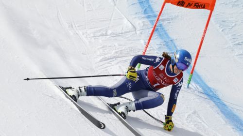 A week in Les Deux Alpes for the women's multipurpose group: Elena Curtoni is back on the track