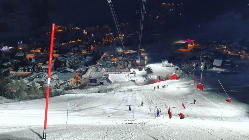 LIVE from Val d''Is re: the good day for men's slalom, confirmed at 9.30
