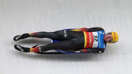 Fischnaller centra il primo podio stagionale e poi si rovescia nel Team Relay