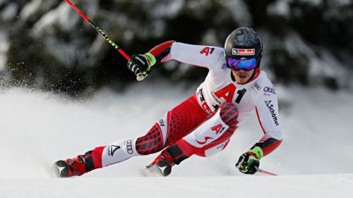 Manuel Feller harshly criticizes the FIS: "Calendar that leads to injury. And on the parallel ..."
