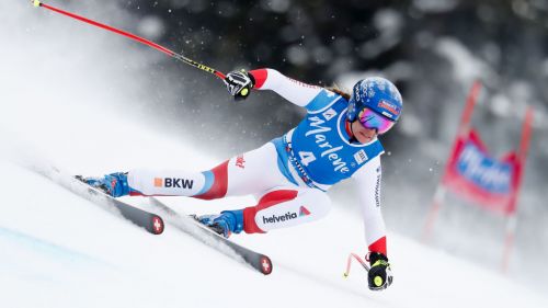 Jasmine Flury returns to win in the European Cup: her first descent in Crans-Montana, blue out of the top ten