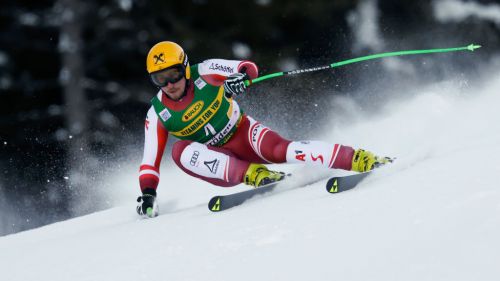 A different Saslong to the "Ciaslat", Austrians forced to chase. Feuz confident, Kilde too