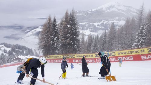 Waldner and confidence for the 100th race in Val Gardena: "I trust in a complete descent"