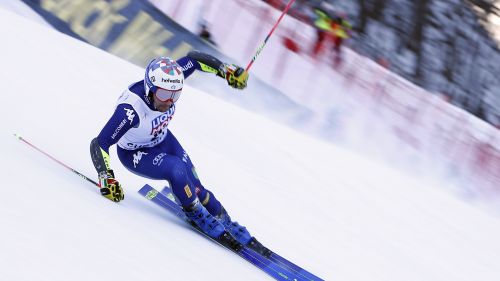 Less than three weeks to the start in Soelden: the gigantists return from Saas-Fee, women to Hintertux