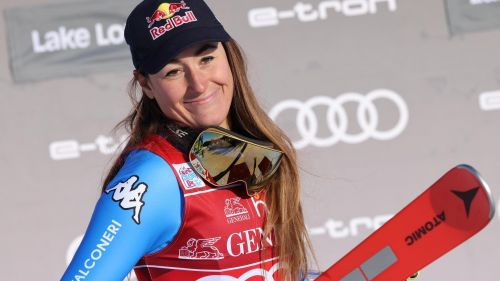 Super Sofy is never satisfied: "Now the super-g mission. A -2 from Kostner? We don't make comparisons"