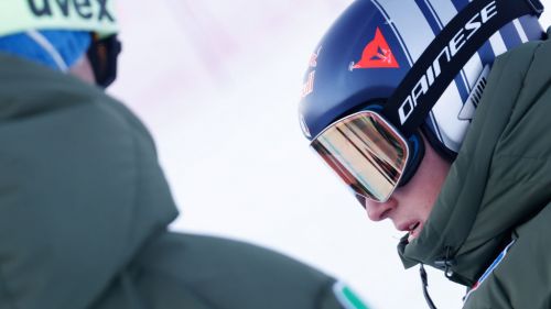 LIVE from Val d''Isère: at 10.30 the first test starts on the "O.K.", nine blue on the track