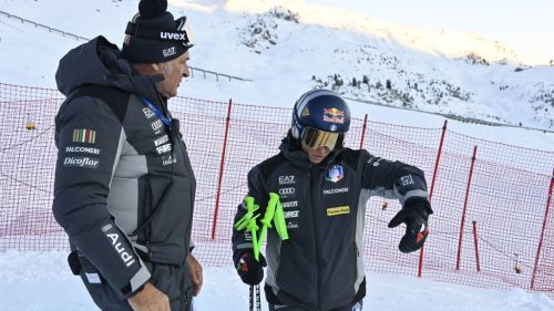 Dream conditions in Sankt Moritz, the Azzurri are looking for the trio in super-g: at 11.30... we start!