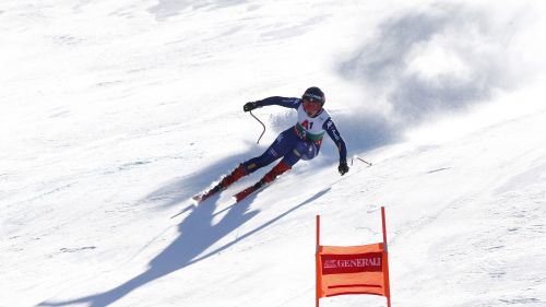 LIVE from Bansko: perfect conditions, at 9.45 the first women's descent starts
