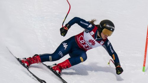 Sofia Goggia is immediately very fast in Lake Louise: best time in the first downhill test