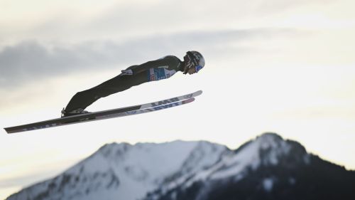 Tournée of the four hills, the best qualification goes to Granerud: Bresadola crosses Leyhe