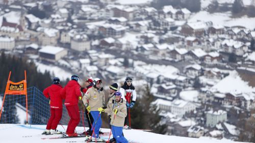 LIVE from Val Gardena: wind and start lowered for the men's super-g, confirmed at 11.45