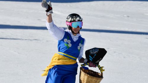 Another flying mommy on skis: Frida Hansdotter's 2020 ended with the birth of her son