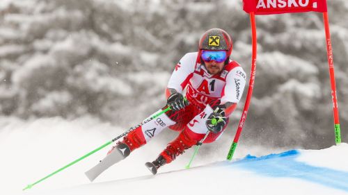 Marcel Hirscher spotted at Moelltaler: 40 pairs of skis for a test, will he launch a new brand?