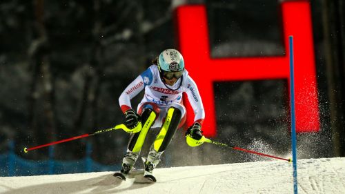 Switzerland with Holdener and Gisin, but also the expected returns of Meillard and Rast for the Levi slalom