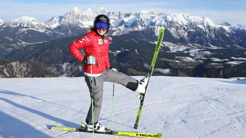 Cornelia Huetter returned to skiing at Reiteralm, but the return to the Cup was still far away