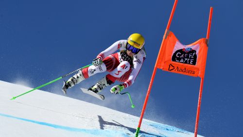Cornelia Huetter could return in February: "The knee is ok, but training and confidence are needed"