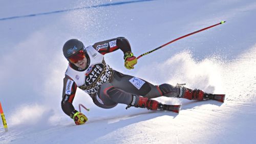 Kilde takes Lauberhorn and another red bib beating Odermatt and Feuz, Paris is disappointed