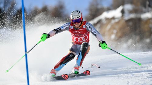 Kristoffersen is back on skis in Saas-Fee, where Marlene Schmotz also left today