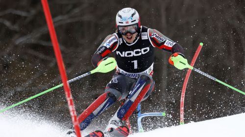 The slalom cup is awarded, Kristoffersen for the trio in Méribel: three blues in the race on Sunday