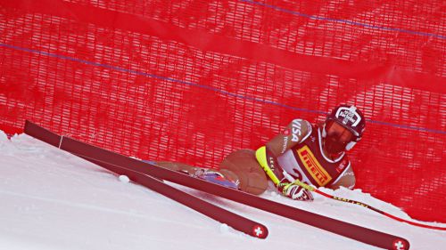 Laurenne Ross's ordeal is endless: blow to the left knee and new stop. "I'll make it"