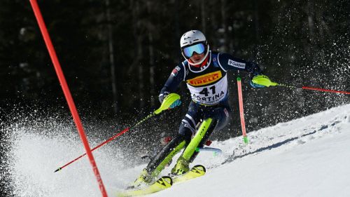 European Cup in Berchtesgaden, the 1st round of the slalom sees Taylor make a void, blues far away