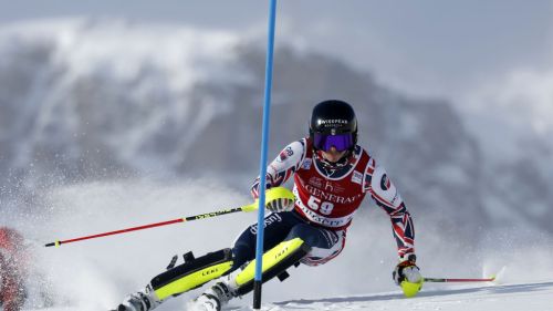 European Cup in Obereggen, the 1st round of the slalom is Taylor's then there are the French