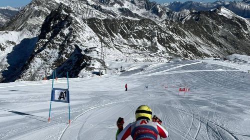 Katharina Liensberger already on the track in Soelden and focuses strongly on the giant: now the work in Pitztal