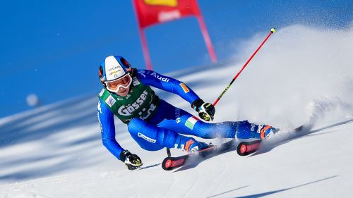 The lioness still roars: Manuela Moelgg, the compliments to "her" girls and the post career