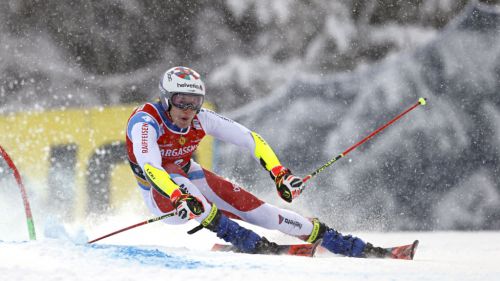 LIVE from Santa Caterina Valfurva for the 2nd heat: Odermatt and Pinturault at the attack of Kranjec