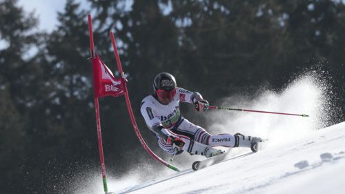 Mathieu Faivre returns to win also in the World Cup: in Bansko he overtakes Odermatt and Pinturault