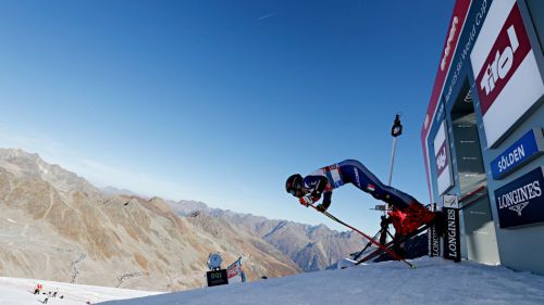 Waiting for the World Cup calendars, Soelden is ready with fresh snow and ... bubbles