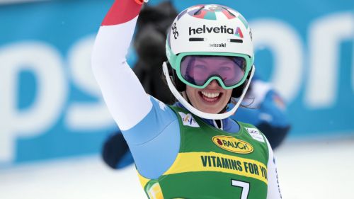 Michelle Gisin is back on skis in Zermatt. Prenn: "Soelden objective, but we must be careful"