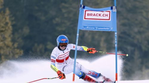 At 1.30 pm the start of the 2nd heat: the giant from Lenzerheide for a three-way super-challenge, then ...