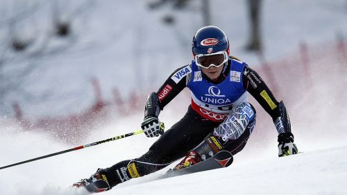 Ten years ago the debut of Mikaela Shiffrin in the World Cup: not even 16 years old, until the legend