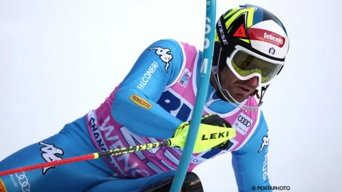 Flachau slalom: Strolz makes a void in the 1st heat, Moelgg greets the white circus