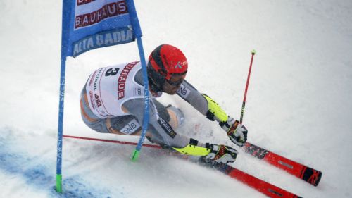 LIVE from Alta Badia for the 2nd round of the male giant: the first 7 are enclosed in 3 tenths ...