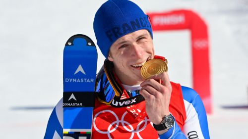 Renewals for Clément Noel, ahead with Dynastar until 2025, and Beat Feuz who signs another biennial with Head