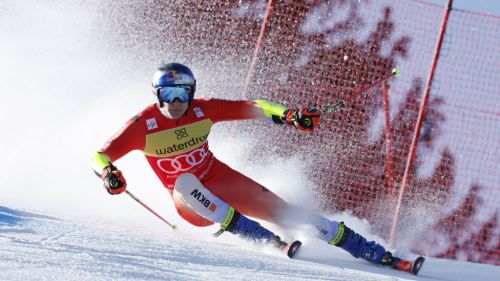 La rabbia di Kristoffersen per ribaltare Odermatt, ma la coppa è svizzera. Gran 6° posto per Della Vite