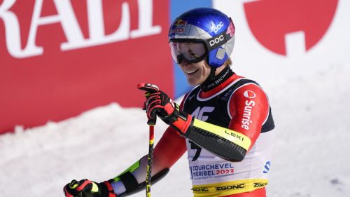 Bis d'oro del re, il gigante è sempre Marco Odermatt! Ecco la top ten per Della Vite