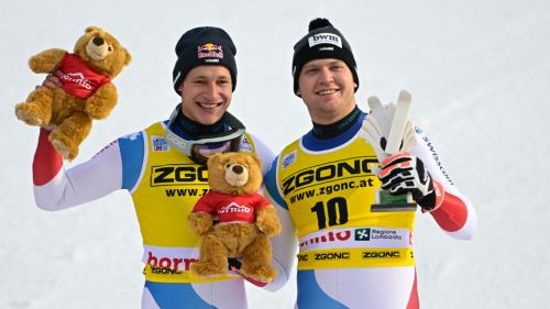 Switzerland runs strong even without Feuz. Odermatt and Hintermann, paired podium behind Paris