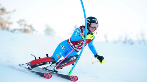 The blue slalomists arrive in Val di Fassa: three days of training on the "Aloch"