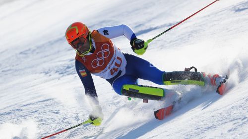 Spanish is spoken at Diavolezza: the first slalom on Swiss snows by Joaquim Salarich