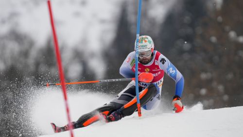 Goggia e un altro podio: Sofia è seconda dietro a Stuhec prima di... alzare la coppa!